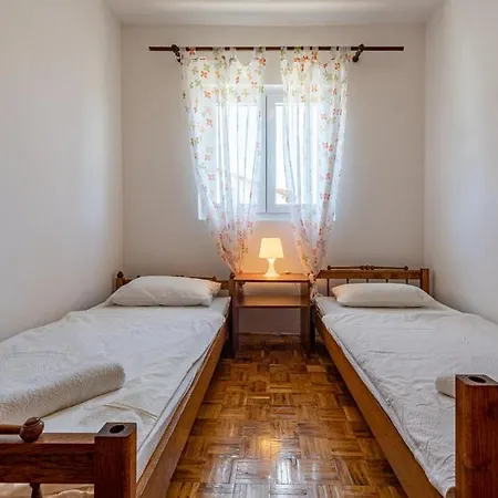 Neven Privlaka (Zadar)