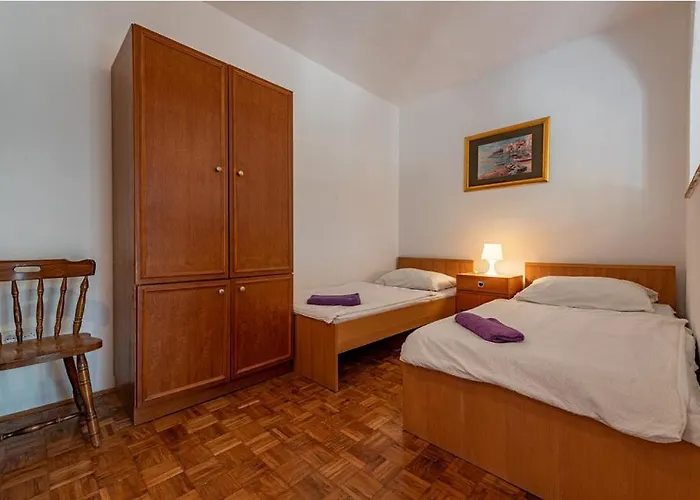 Apartament Neven *