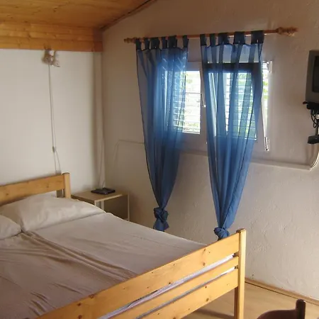 Neven Apartament